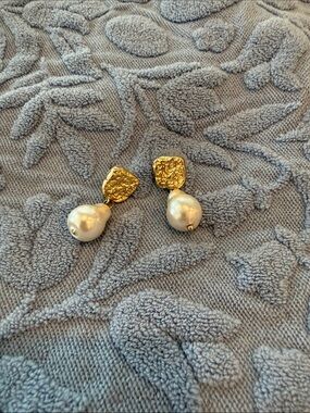 Gold Textured Stud Earrings with White Baroque Pearl Drops